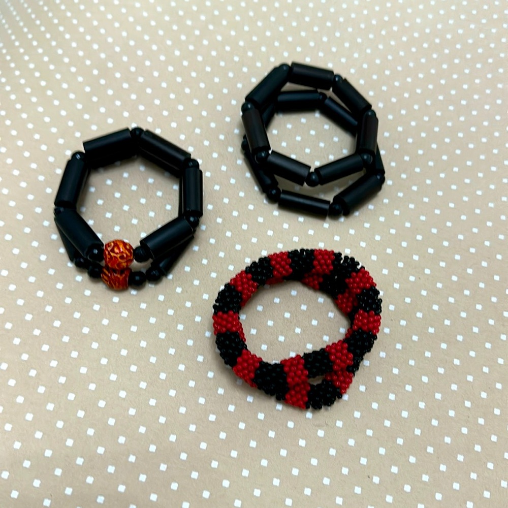 Hand Made Bracelet($5 each)
